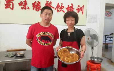 西昌天天污黄APP视频做的鍋盔