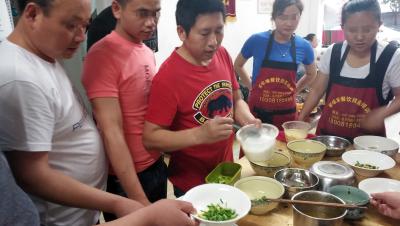 成都小吃5G影院天天爽成人免费下载